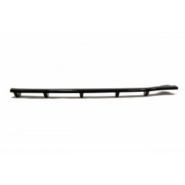 MAXTON CENTRAL ARRIÈRE SPLITTER BMW 3 E46 MPACK COUPE (avec une barre verticale) MAXTON CENTRAL ARRIÈRE SPLITTER BMW 3 E46 MPACK COUPE (avec une barre verticale)