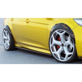 MAXTON Set Des Extensions Ford Focus ST Mk3 MAXTON Set Des Extensions Ford Focus ST Mk3