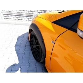 MAXTON Set Des Extensions Ford Focus ST Mk3 MAXTON Set Des Extensions Ford Focus ST Mk3