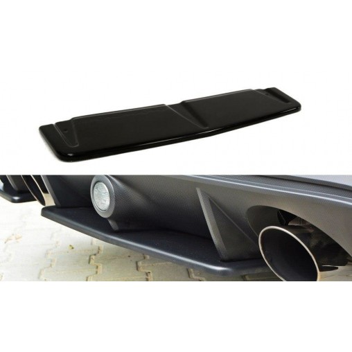 MAXTON Central Arriere Splitter Ford Focus RS Mk3 MAXTON Central Arriere Splitter Ford Focus RS Mk3