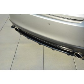 MAXTON CENTRAL ARRIÈRE SPLITTER Lexus IS Mk3 T (avec une barre verticale) MAXTON CENTRAL ARRIÈRE SPLITTER Lexus IS Mk3 T (avec une barre verticale)
