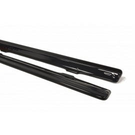 MAXTON RAJOUTS DES BAS DE CAISSE POUR VW GOLF MK5 GTI MAXTON RAJOUTS DES BAS DE CAISSE POUR VW GOLF MK5 GTI
