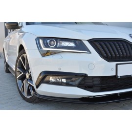 MAXTON Cadres pour lumières SKODA SUPERB III MAXTON Cadres pour lumières SKODA SUPERB III