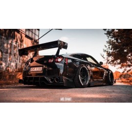 MAXTON NISSAN GTR MK4 WIDE BODY MAXTON NISSAN GTR MK4 WIDE BODY