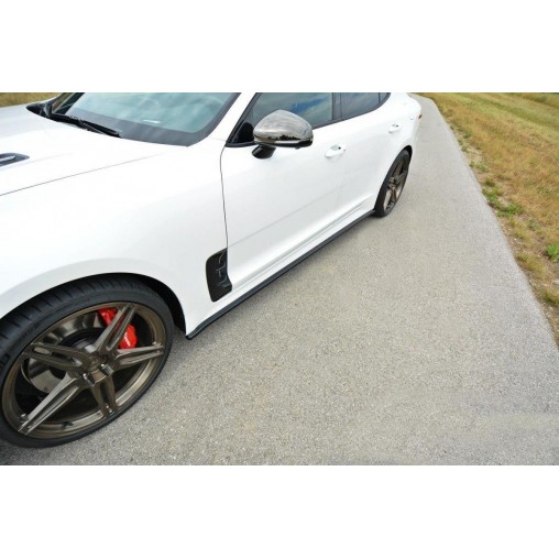 MAXTON RAJOUTS DES BAS DE CAISSE POUR KIA STINGER GT MAXTON RAJOUTS DES BAS DE CAISSE POUR KIA STINGER GT