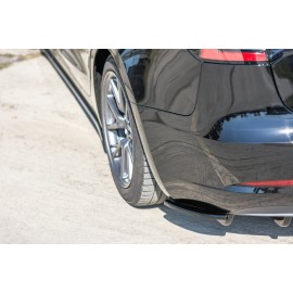 MAXTON Lame du pare-chocs arriere Tesla Model 3 MAXTON Lame du pare-chocs arriere Tesla Model 3