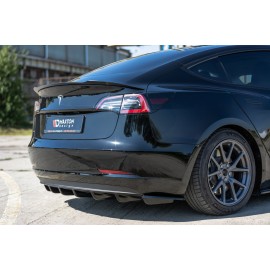 MAXTON Rajout du pare-chocs arriere Tesla Model 3 MAXTON Rajout du pare-chocs arriere Tesla Model 3