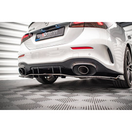 MAXTON Central Arriere Splitter (avec une barre verticale) V.2 Mercedes A 35 AMG Sedan V177 MAXTON Central Arriere Splitter (avec une barre verticale) V.2 Mercedes A 35 AMG Sedan V177
