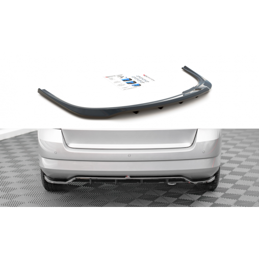 MAXTON Central Arriere Splitter (avec une barre verticale) Skoda Fabia Combi Mk3 MAXTON Central Arriere Splitter (avec une barre verticale) Skoda Fabia Combi Mk3