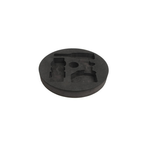 Mousse KIELDER pour emplacement roue de secours avec découpe sangle de remorquage et trou central Mousse KIELDER pour emplacement roue de secours avec découpe sangle de remorquage et trou central