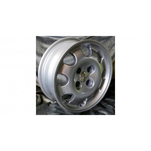Jante MAXILITE design 205 GTI 6x15 4x108 ET19 AL65,1mm