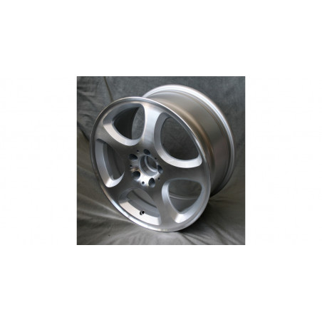 Jante MAXILITE design Sador 8,25x17 5x112 ET34 AL66,6mm